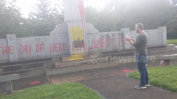 People vandalize WW2 memorial in Charlotte North Carolina