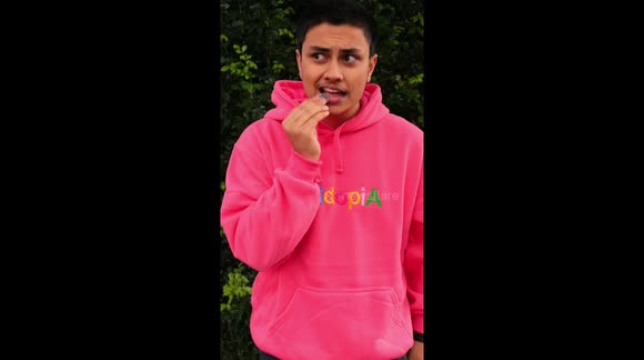 Bitting A Coin In Half (Magic Trick)