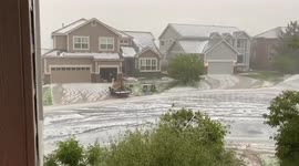 Severe thunderstorm brings hail in Colorado