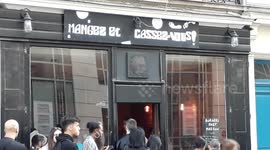 Eat and Get Out (In french: Mangez et Cassez-Vous), the name of a restaurant suddenly getting success thanks to social networks(Tik Tok, etc). Paris, rue Alexandre Dumas. 6july2020