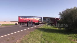 Truck protesters block National Road in Cape Town