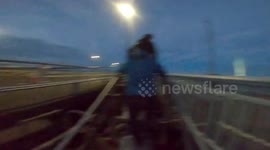 Teenage daredevil risks death to scale the Forth Road Bridge