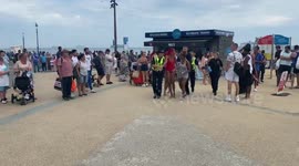 Women is arrested on Bournemouth beach for fighting