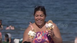 Scots flock to beach as heatwave continues in the UK