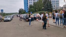 Minsk protesters encourage factory workers to strike in wake of controversial election