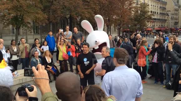 Ice bucket challenge Paris CEO of Ubisoft
