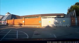 Driver pulls out without looking, alomost causing crash