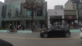 Canadian conspiracy protesters claim 5G networks linked to coronavirus