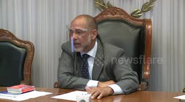 Ronaldinho is released in Paraguay, after more than five months in detention