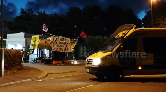 Extinction Rebellion activists block printing of UK newspapers