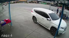 Onlookers save truck from rolling into busy road