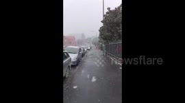 New Zealand: Spring Bomb Cyclone Brings Snow Causing Flight Cancellations