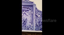Hours-long painting made entirely in a ballpoint pen