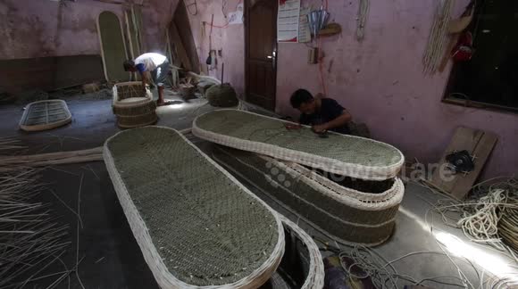 Weaved coffins from Indonesia popular in European markets due to 'environment benefits'