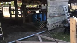 A mechanical hay lifter to save our backs