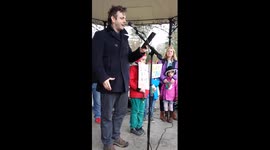 Michael Sheen delivers passionate speech defending the NHS