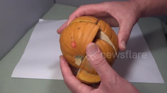 How to make a functioning and edible Halloween pumpkin Rubik's Cube