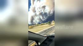 Footage we got of the #CalWoodFire driving up 36 yesterday at around 2:30PM https://t.co/8vpgTQVHkJ