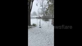 Central Iowa sees earliest snowfall since 1968