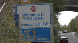 Traffic STILL streaming across Welsh border into England despite lockdown restrictions