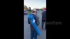 US: Voters Line Up On Election Day Across America 3