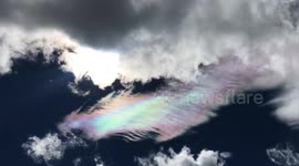 Stunning multi-coloured cloud spotted above Chinese city