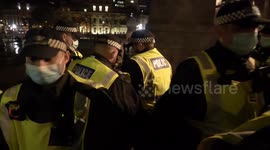 Press and photographers harassed by police at anti-lockdown march