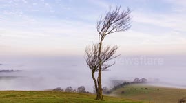 Time Lapse footage of Fog swirling below Deacon Hill in Bedfordshire \