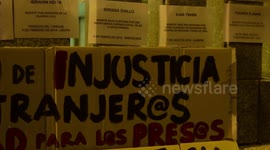 Concentración antirracista en la plaza tirso de Molina centro de Madrid.