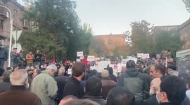 The Armenian people continue to protest and demand the resignation of Prime Minister Pashinyan