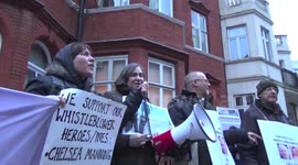 Rally after Assange spends 1,000 days in embassy