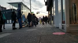 Long lines to get tested for the coronavirus in Brooklyn ny