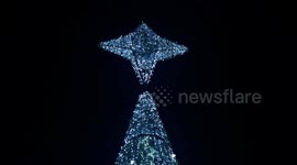Arbol de Navidad en la plaza mayor de Madrid, España