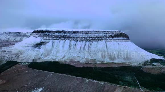 Breathtaking views of the first snowfall of the season in Ireland