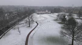 Philadelphia sees first snow of winter season