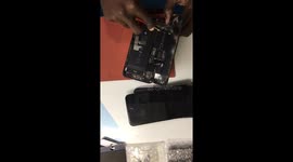 How to disassemble iPhone 7plus and remove the battery safely.