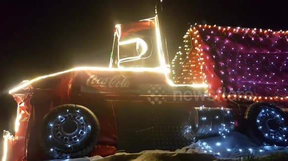 UK man transforms home into famous Coca Cola Christmas truck