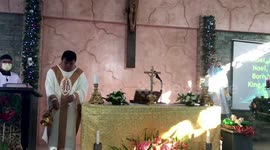 Philippines earthquake shakes church during mass on Christmas morning