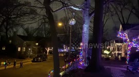 US family hold their own ball drop ceremony for New Year's Eve