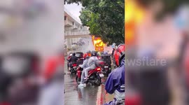 Passenger sets female bus conductor on FIRE after an argument over fares in Philippines