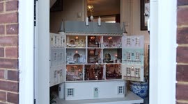 Self-isolating woman spends lockdown creating amazing doll's house mansion