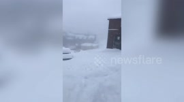 Snow hits Ankara, Turkey, as temperatures plunge