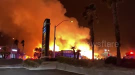 US: 3 Alarm Fire Near Fort Apache Road And Tropicana Avenue In Las Vegas