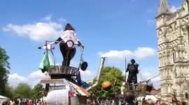 Salisbury Festival in full swing in the sunshine