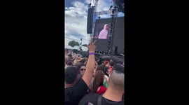 New week, new COVID free concert. #COVID #NewZealand #Six60Saturdays https://t.co/mO3ZXzBL1r