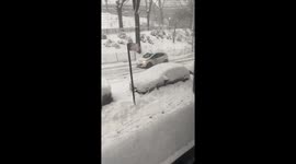 City of New York government vehicle struggles to make it up a hill during the February 2021 winter storm