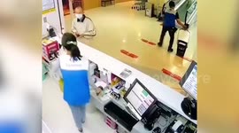 Out-of-control shopping trolley crashes into old man in supermarket in Taiwan