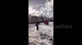 UK: Time For Some Snow Skiing Fun In East Yorkshire