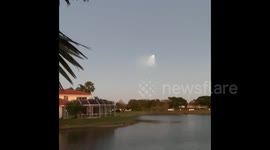 US: Social Media Abuzz After Strange Bright Object Spotted Over Florida Sky
