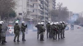 Stun grenades and fireworks fired at anti-lockdown protest in Thessaloniki, Greece